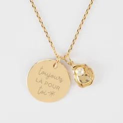 Pendentif personnalisé médaille gravée plaqué or 19 mm et breloque coquillage perle blanche