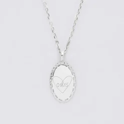 Pendentif personnalisé médaille vintage ovale dentelée gravée argent 20x13 mm - Nos petits imparfaits