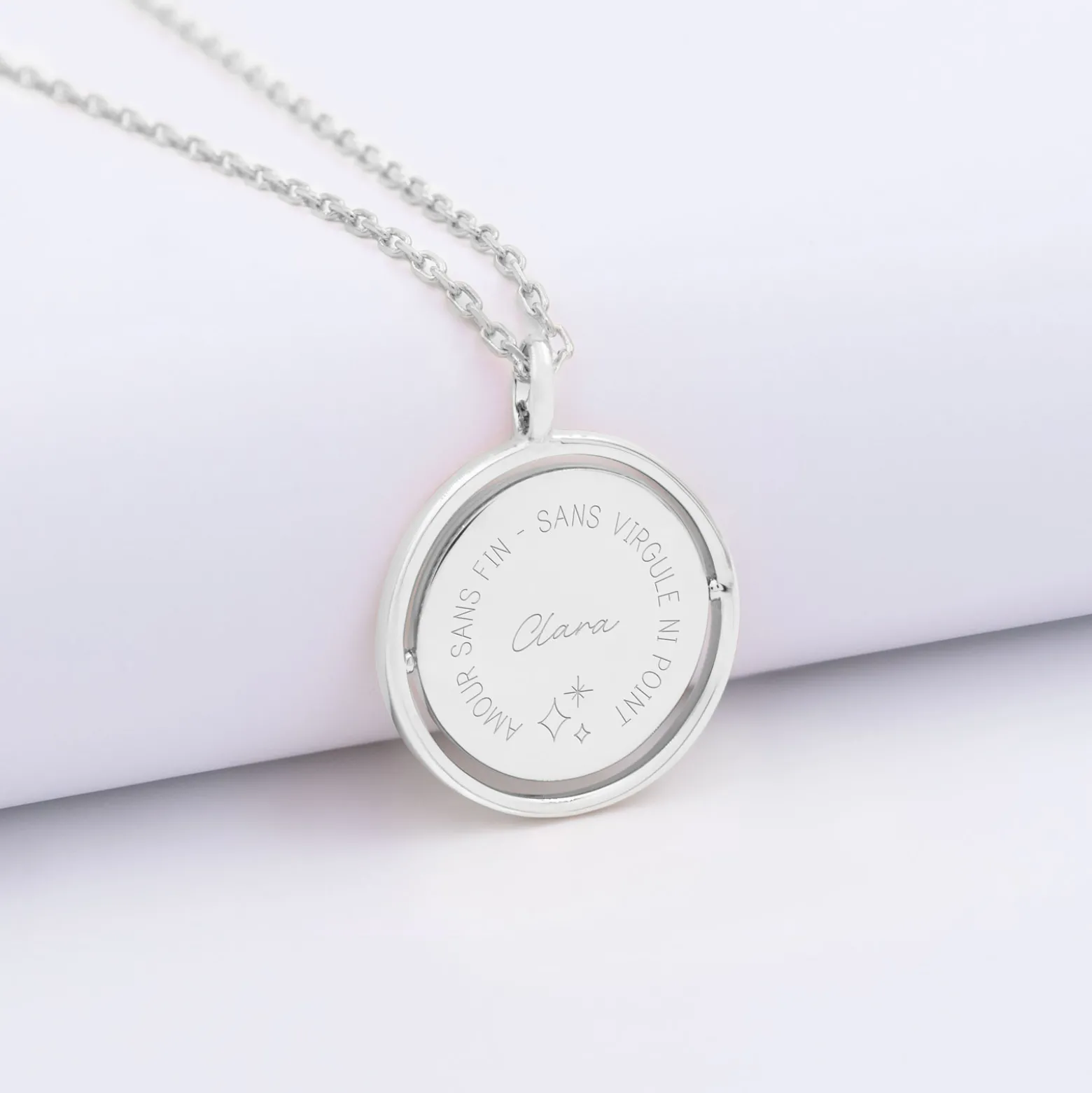 Pendentif personnalisé médaille réversible Eternelle gravée argent 18 mm - HappyBulle x Capucine