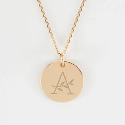 Pendentif personnalisé médaille gravée plaqué or coeur émail rouge 19 mm - HappyBulle x Atelier Wagram
