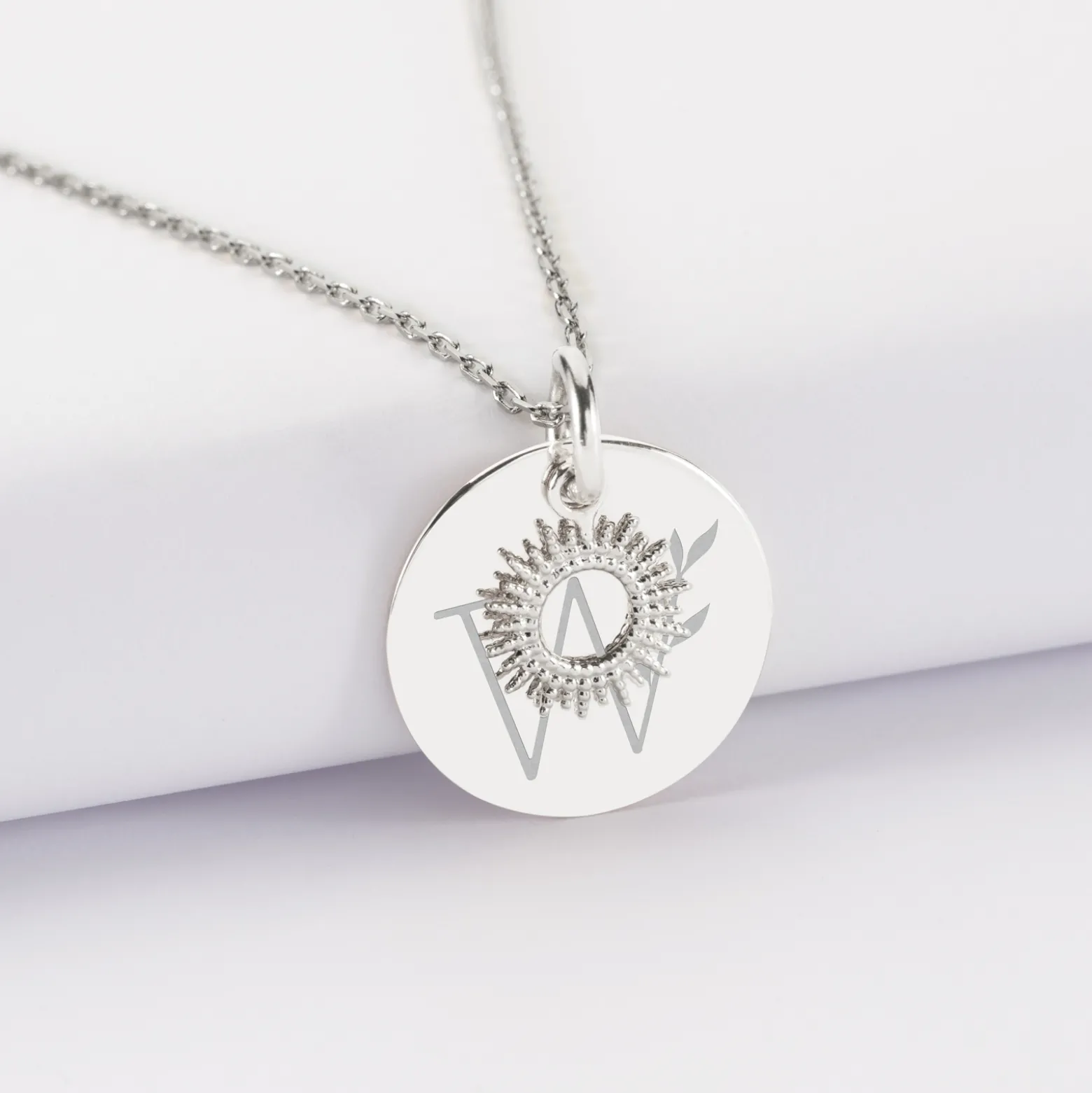 Pendentif réversible personnalisé médaille gravée argent 19 mm et breloque soleil 10 mm