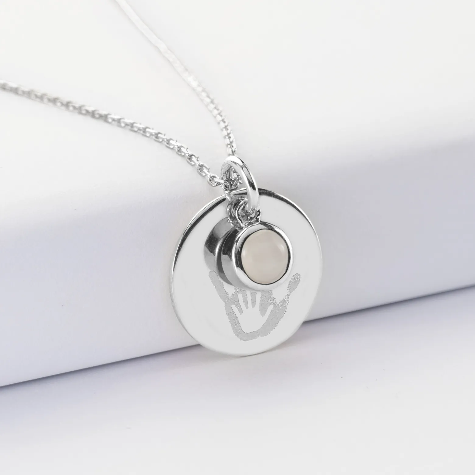 Pendentif réversible personnalisé médaille gravée argent 19 mm et breloque pierre naturelle 8 mm