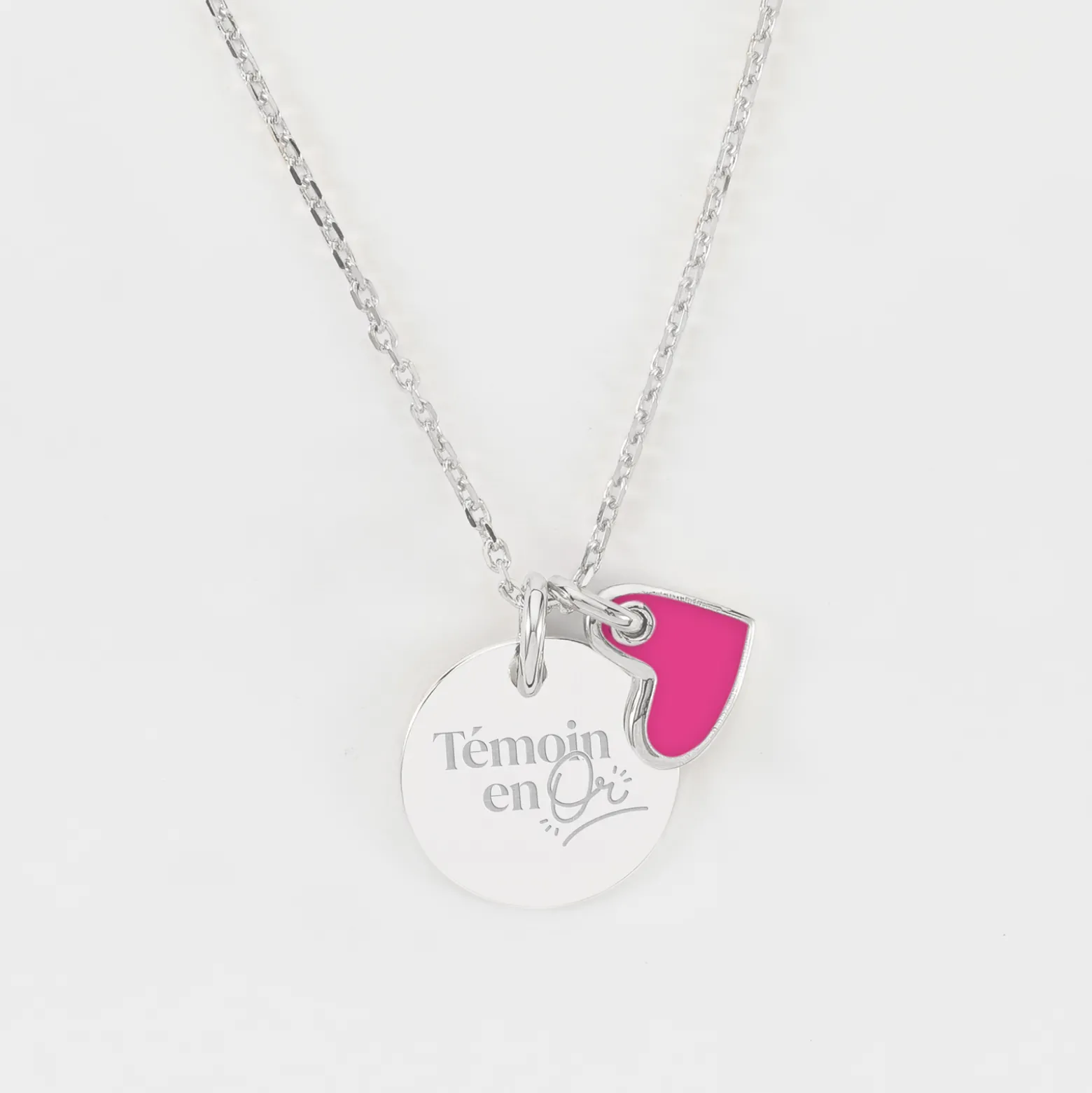 Pendentif Témoin personnalisé médaille gravée argent 15 mm et breloque coeur email 10 mm