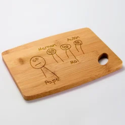 Planche à découper personnalisée bambou gravé 20x15 cm - Nos petits imparfaits