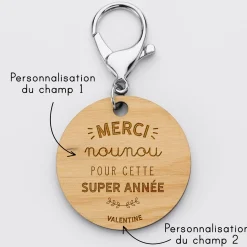 Porte clé personnalisé gravée bois médaille ronde 50 mm "Merci Maîtresse" - Nos petits imparfaits