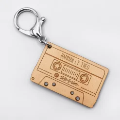 Porte clés Spotify personnalisé gravé bois cassette rétro