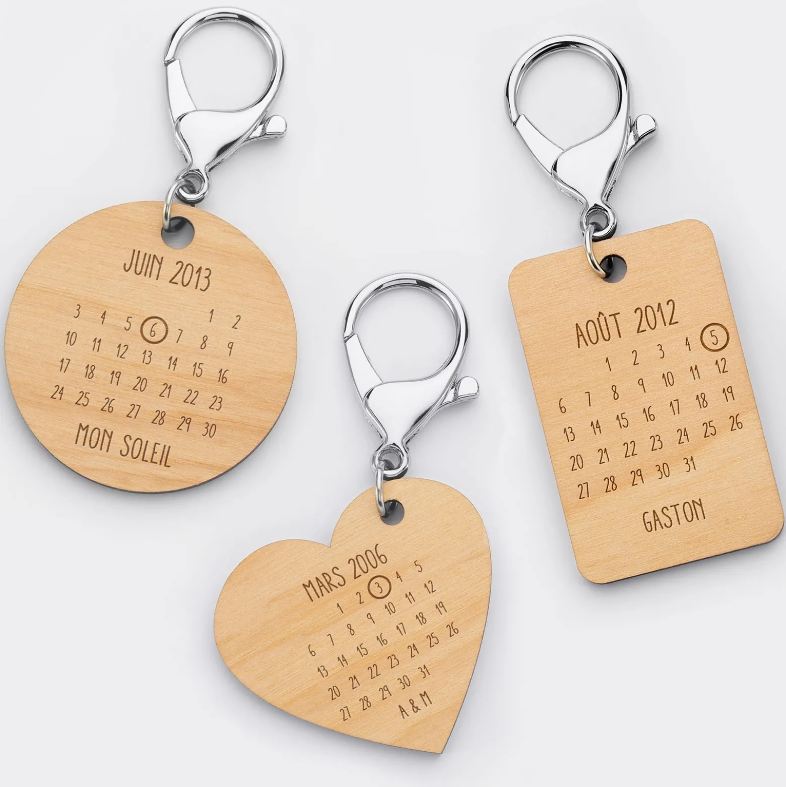 Porte-clés personnalisé calendrier médaille gravée bois