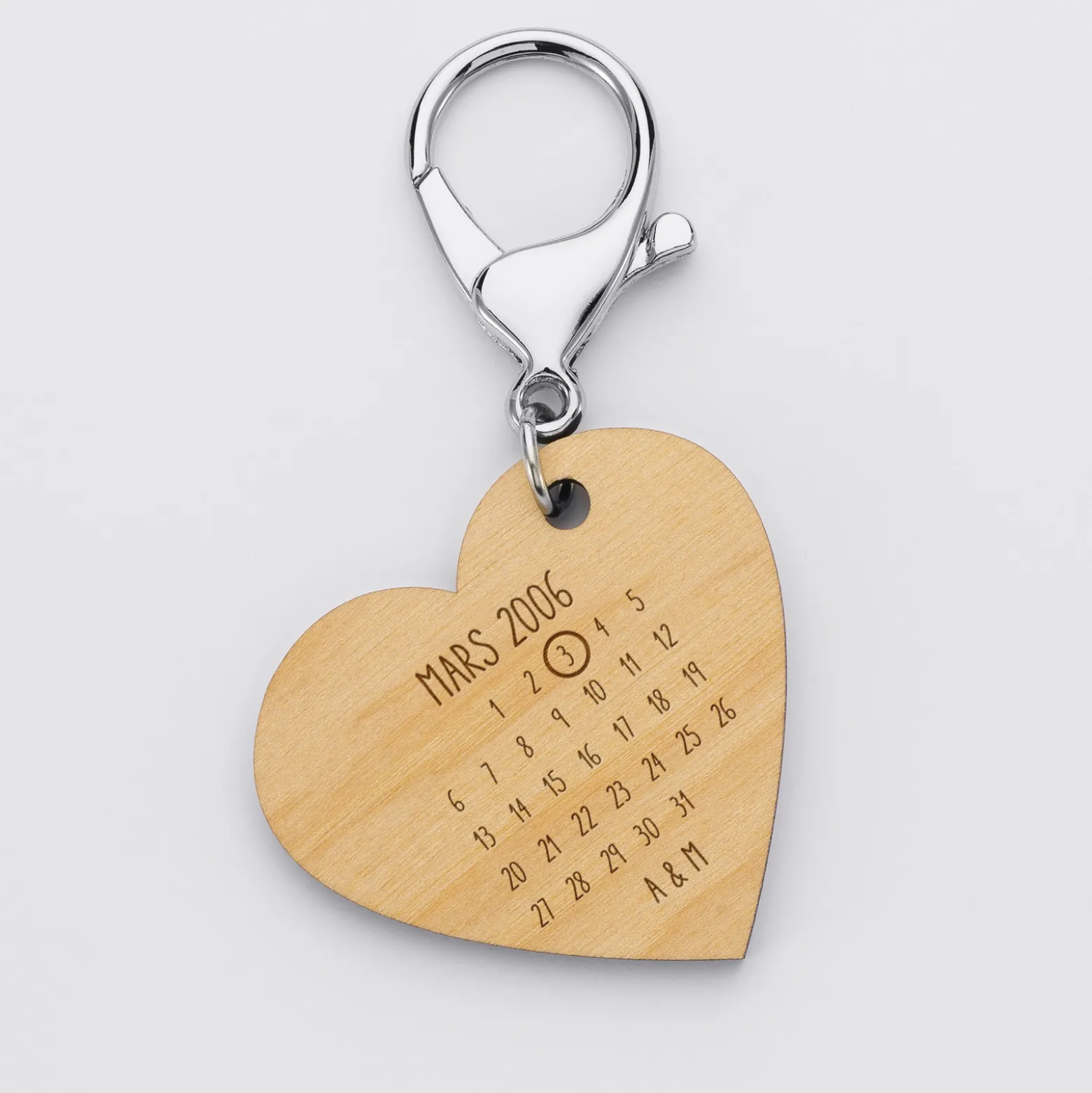 Porte-clés personnalisé calendrier médaille gravée bois