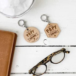 Porte-clés personnalisé gravé bois médaille ronde 50 mm - "Super papy depuis"