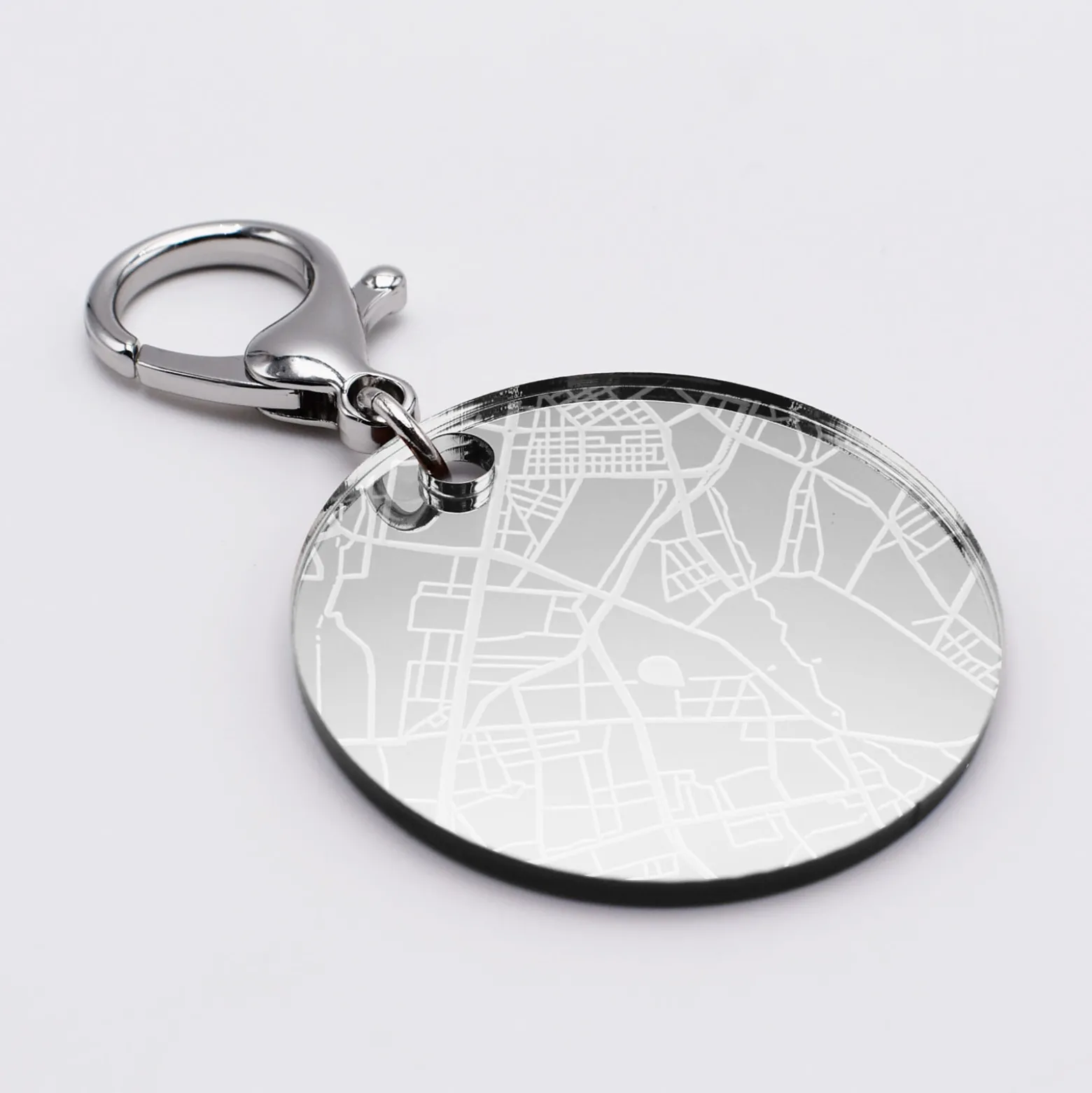 Porte-clés personnalisé gravé acrylique miroir argent médaille ronde 50 mm "Geo map"