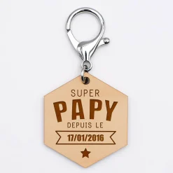 Porte-clés personnalisé gravé bois médaille hexagone 52x45 mm -