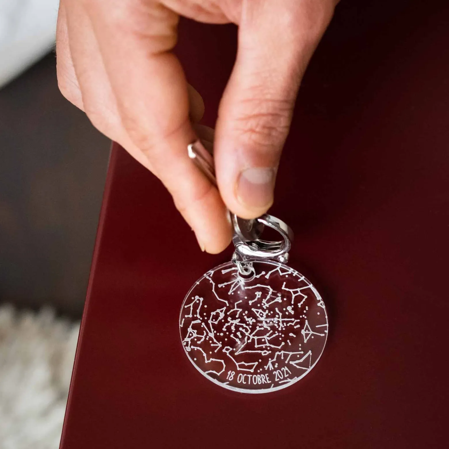 Porte-clés personnalisé gravé acrylique médaille ronde 50 mm "Carte du ciel étoilé"
