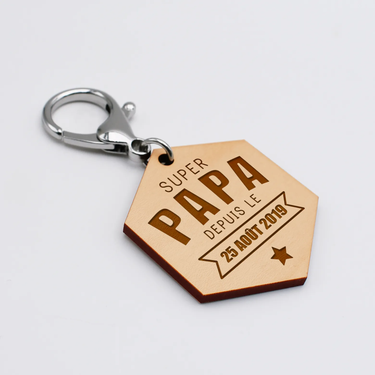 Porte-clés personnalisé gravé bois médaille hexagone 52x45 mm - "Super papa depuis"