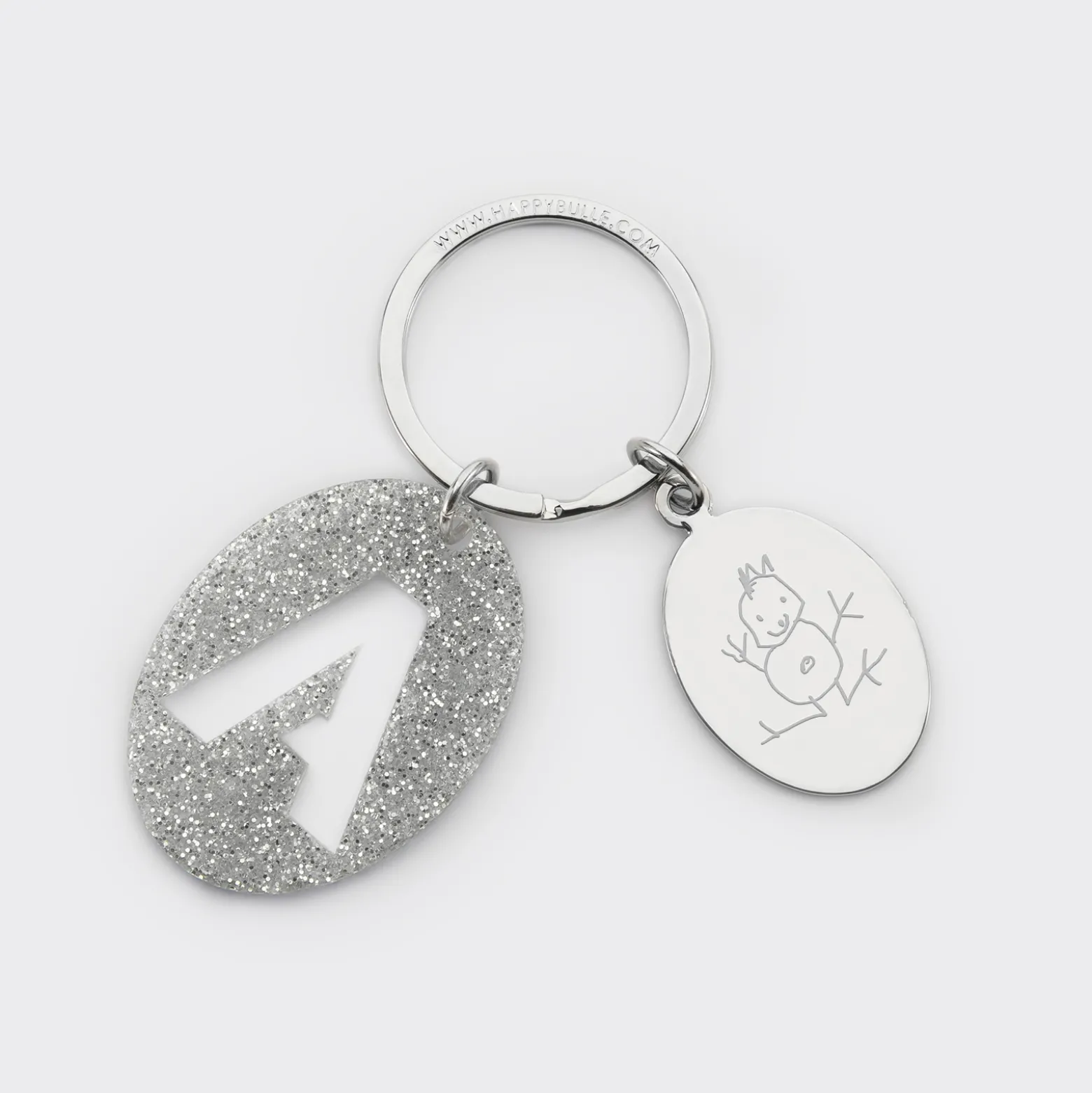 Porte-clés personnalisé médaille gravée ovale acier et breloque initiale acrylique pailleté argenté