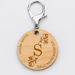 Porte-clés personnalisé médaille gravée bois ronde 50mm Initiale Florale