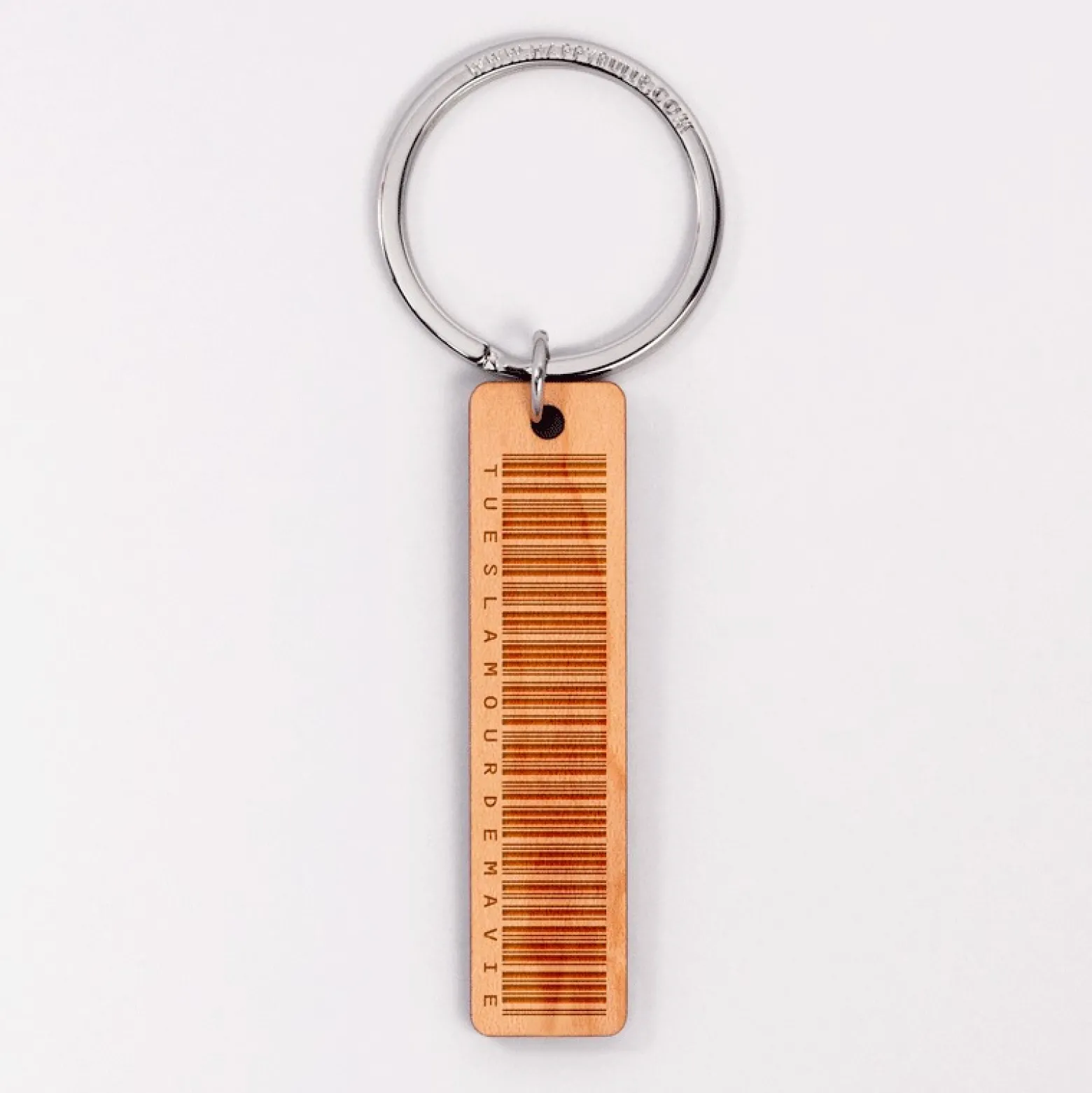 Porte-clés personnalisé "message codé" médaille gravée bois plaque 16x66 mm