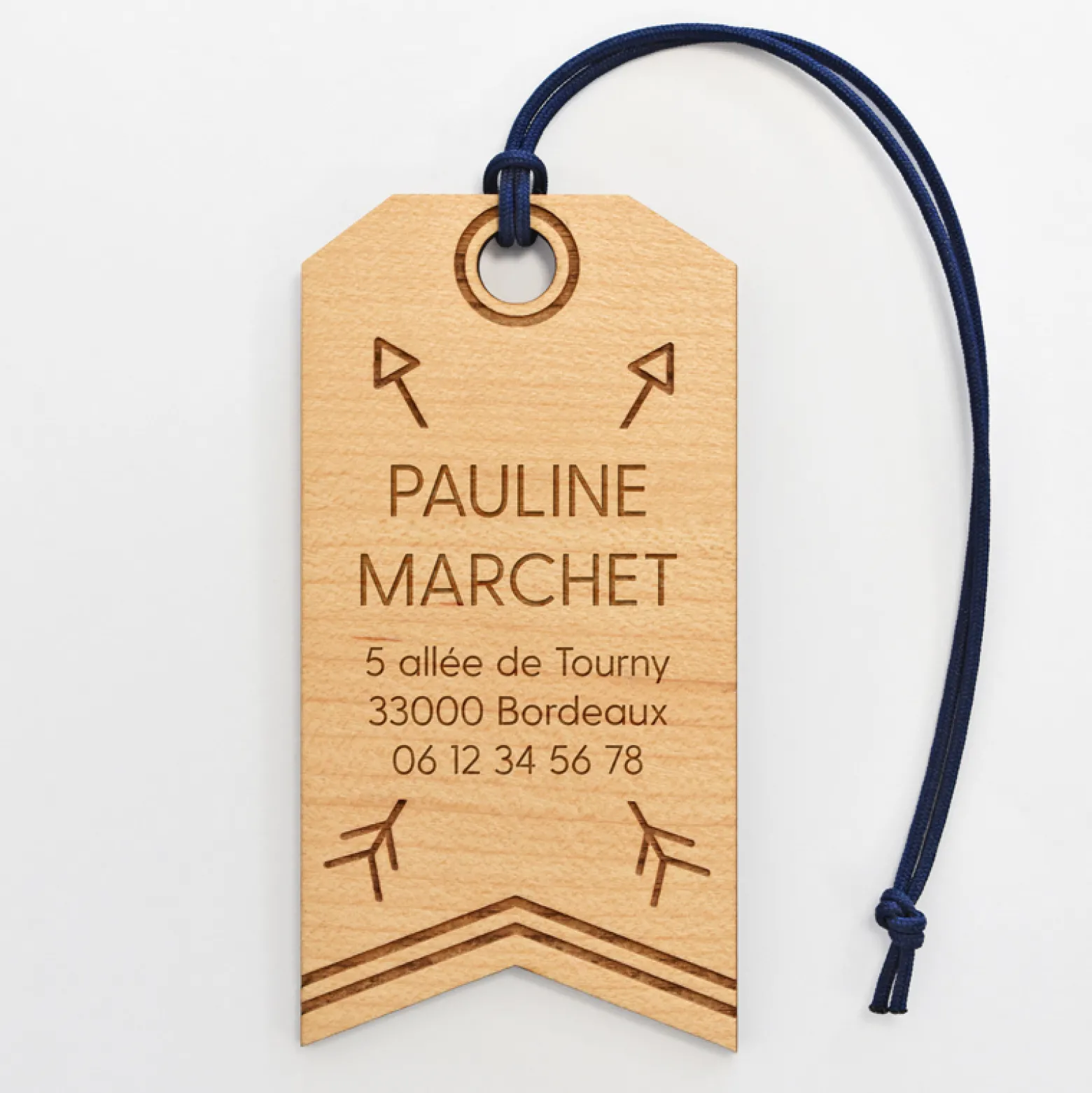 Étiquette à bagage personnalisée bois gravé "Découverte", "Aventure", "Bon voyage"