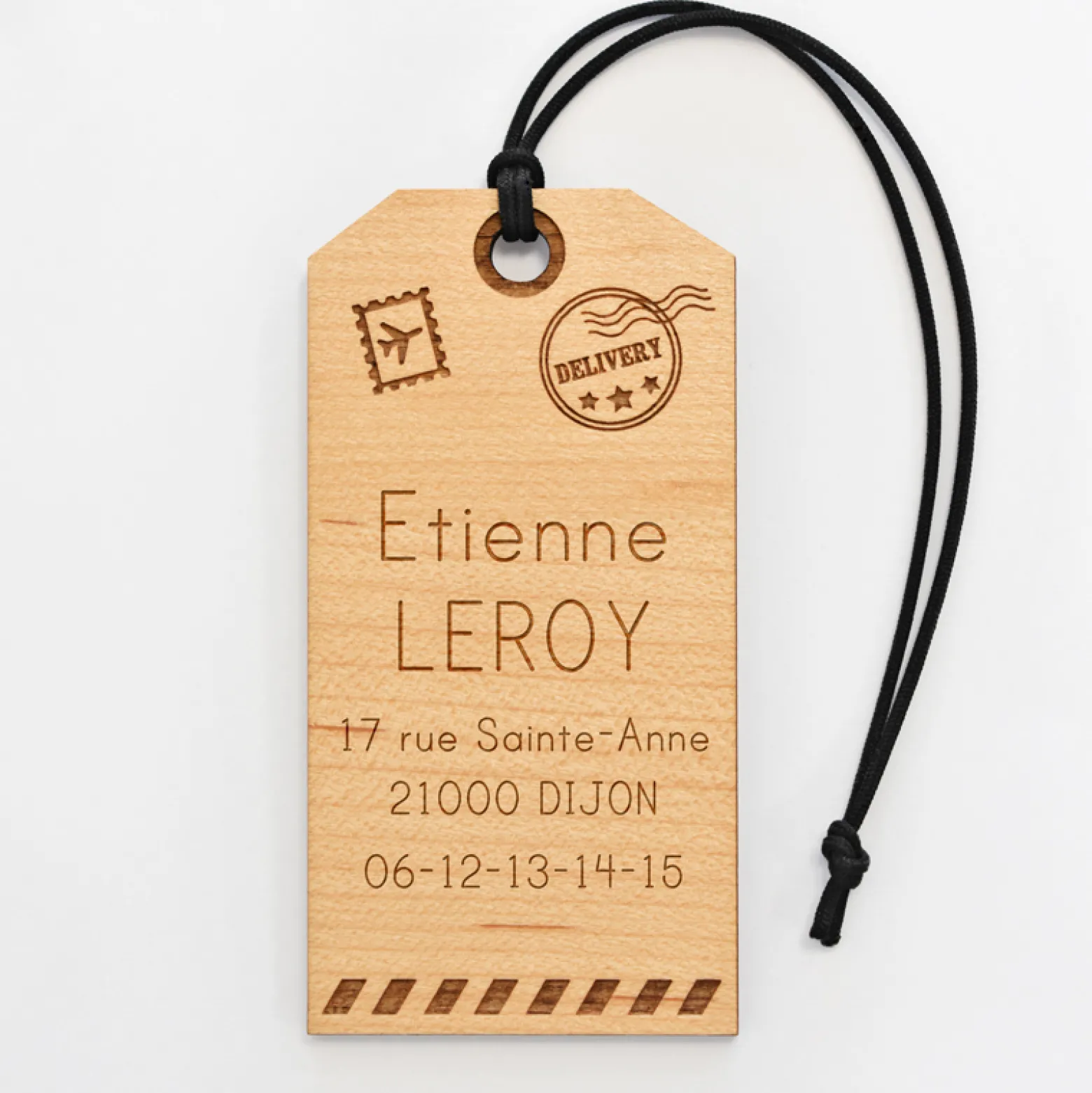 Étiquette à bagage personnalisée bois gravé "Découverte", "Aventure", "Bon voyage"